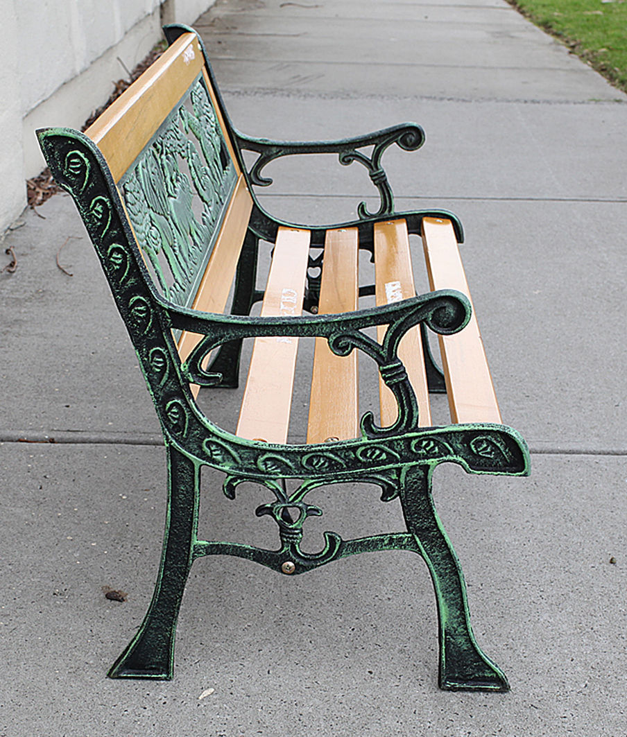 childs park bench